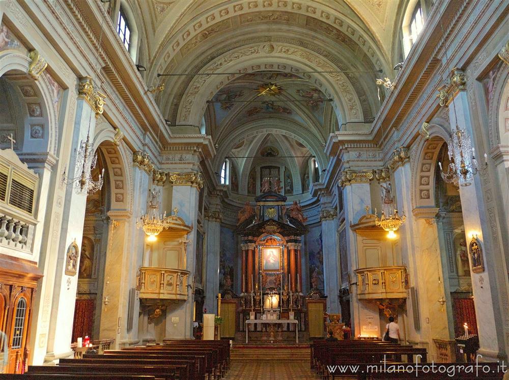 Trezzo sull'Adda (Milan, Italy) - Interior of the Sanctuary of the Divine Maternity of Concesa
